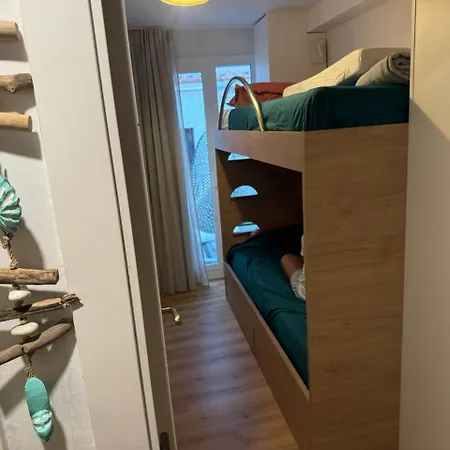 Centric House With Parking Holiday home