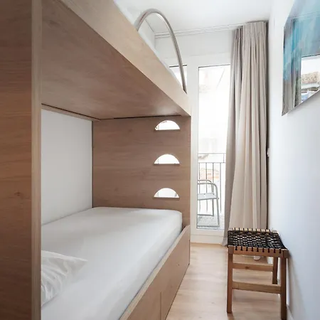 Lets Holidays Centric House With Parking 펜션