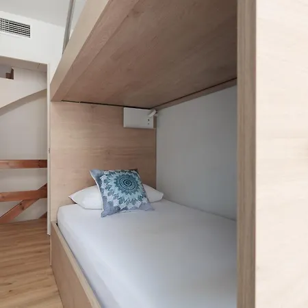 Lets Holidays Centric House With Parking Casa de vacances
