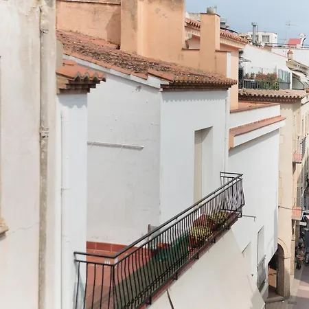 Lets Holidays Centric House With Parking Tossa de Mar