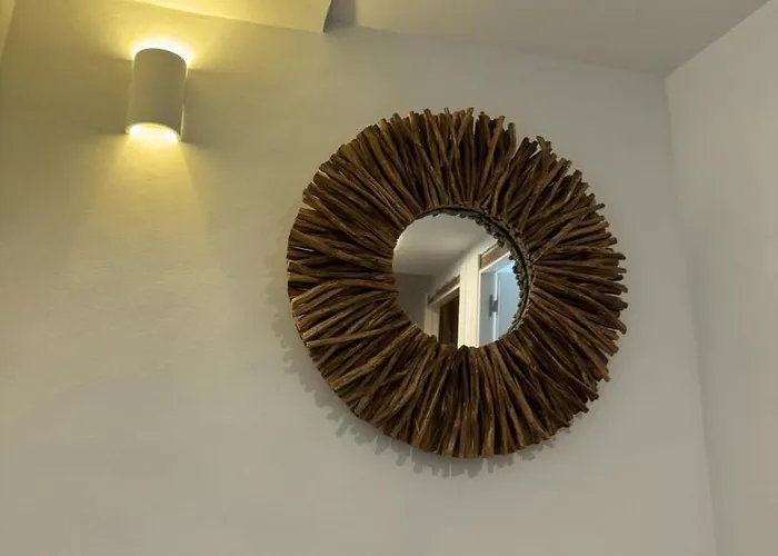 Dom wakacyjny Lets Holidays Centric House With Parking