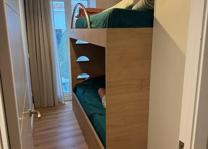 Dom wakacyjny Lets Holidays Centric House With Parking