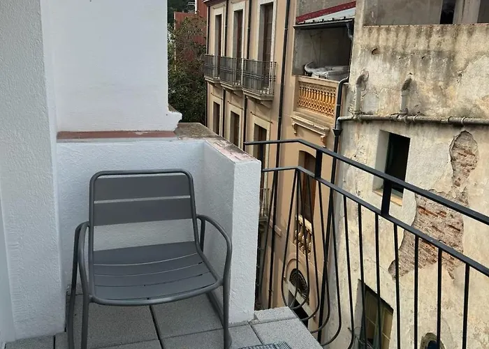 Dom wakacyjny Lets Holidays Centric House With Parking Tossa de Mar