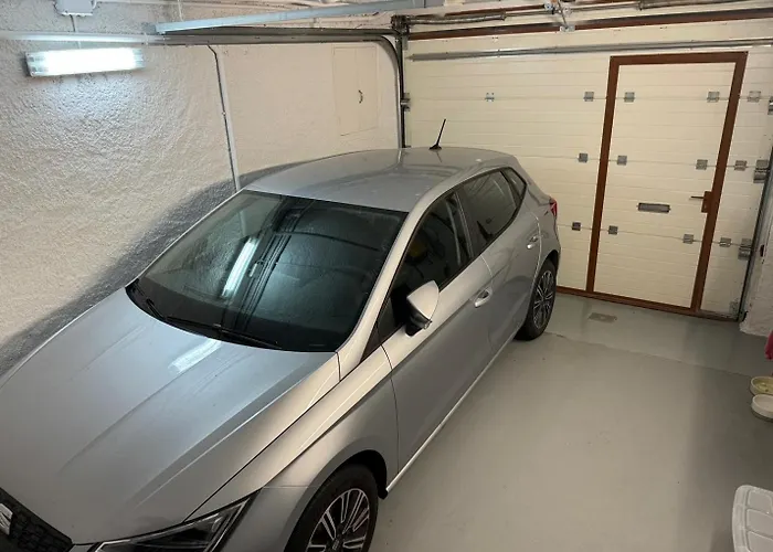Lets Holidays Centric House With Parking 別荘 *